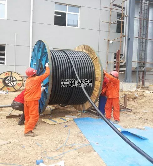 1563955701383827.jpg 640.webp (28).jpg